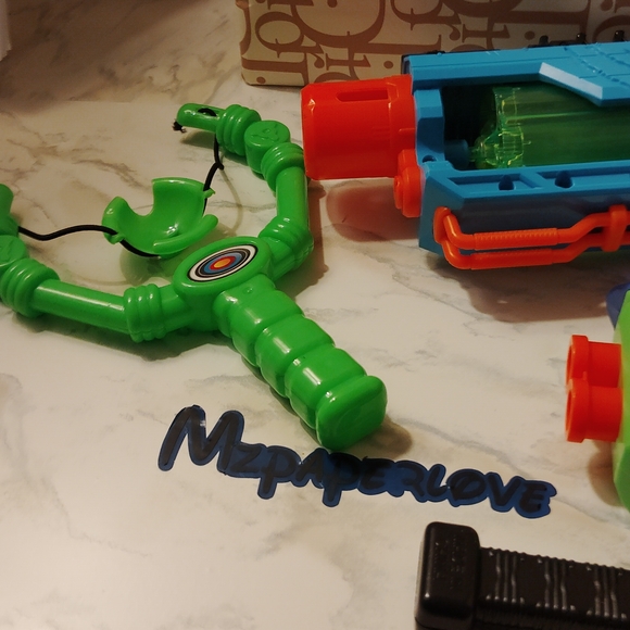 Toys - Picture 8 of 8